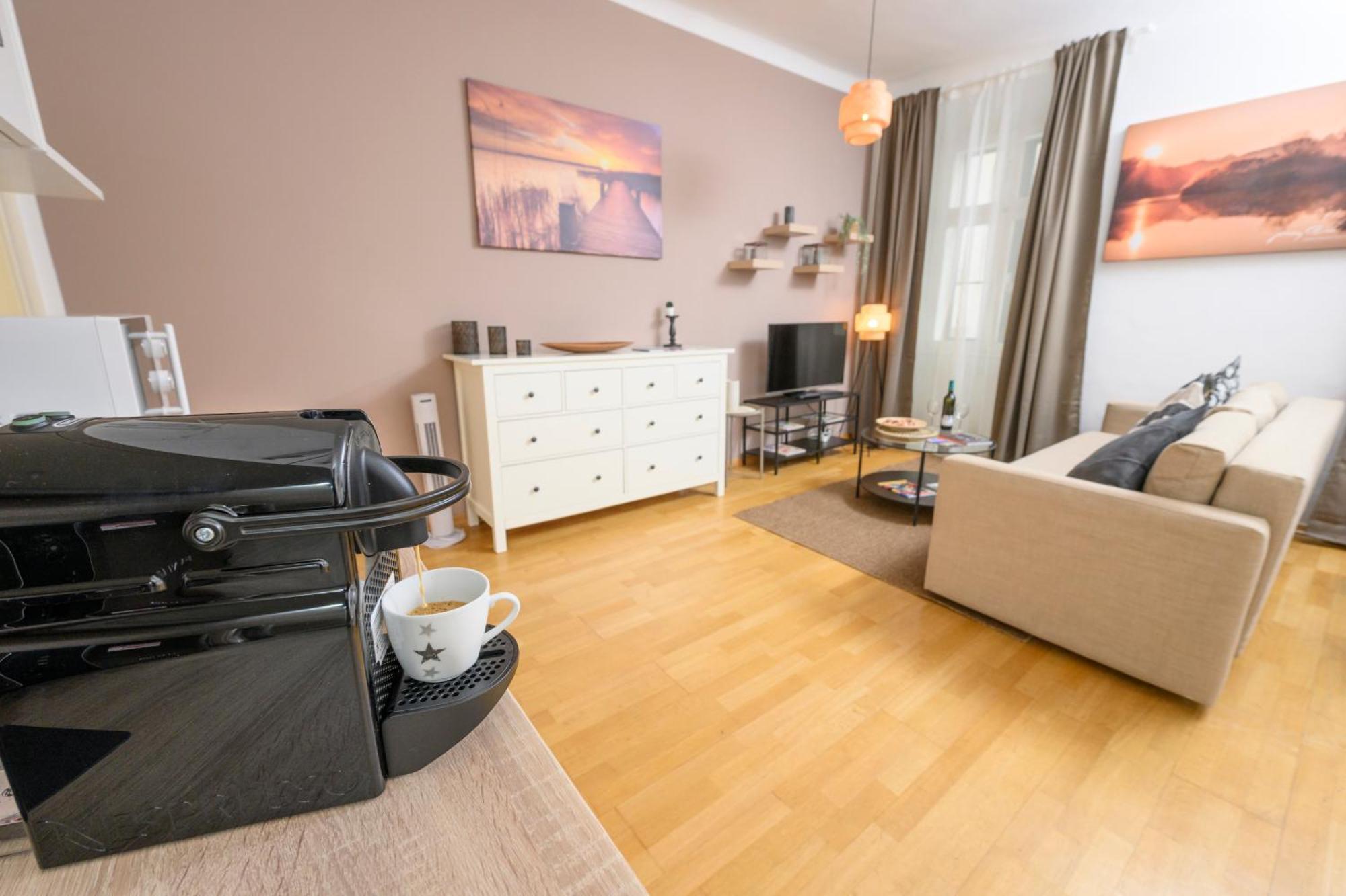 Central City Apartments Wina Bagian luar foto