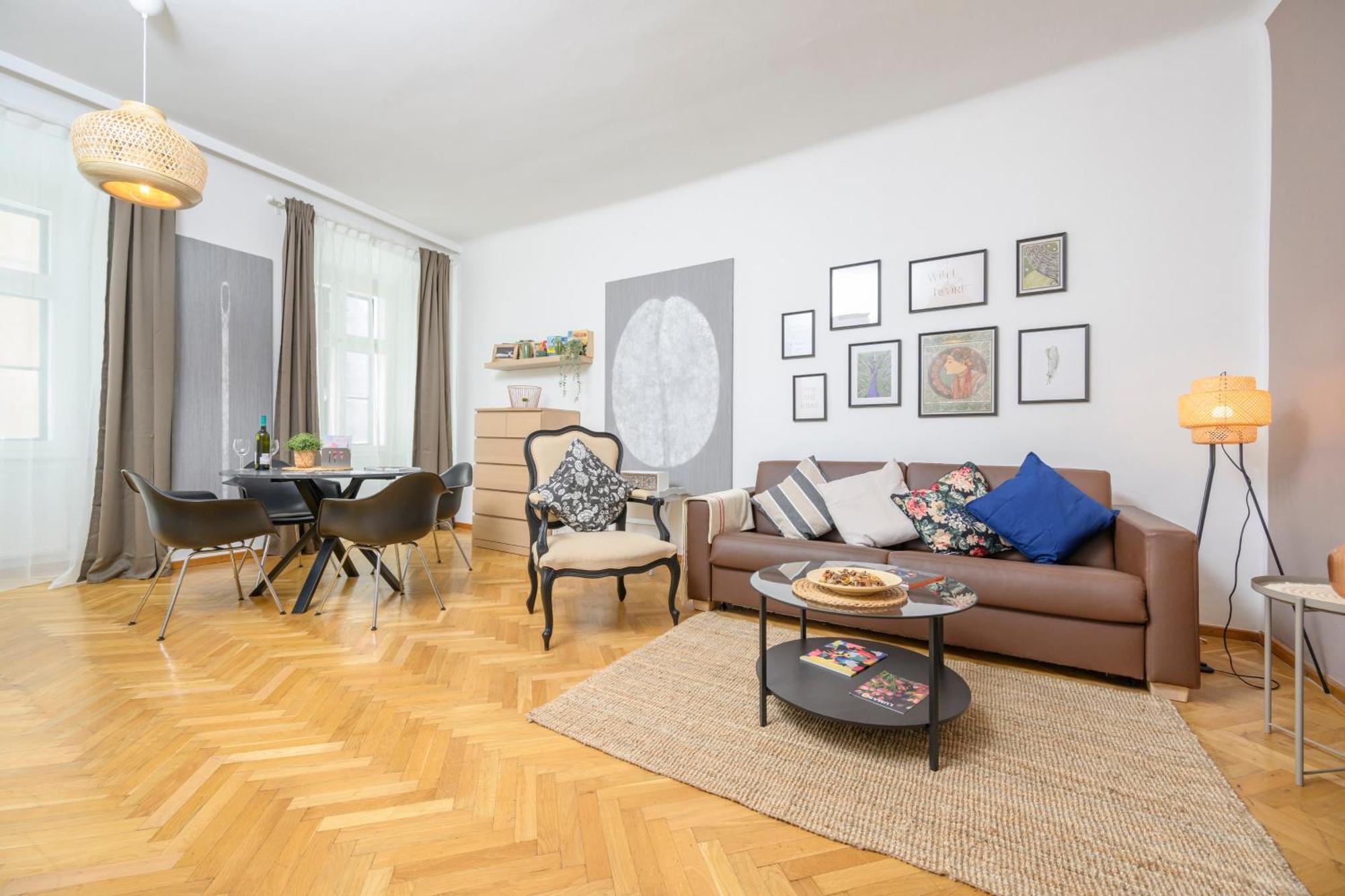 Central City Apartments Wina Bagian luar foto