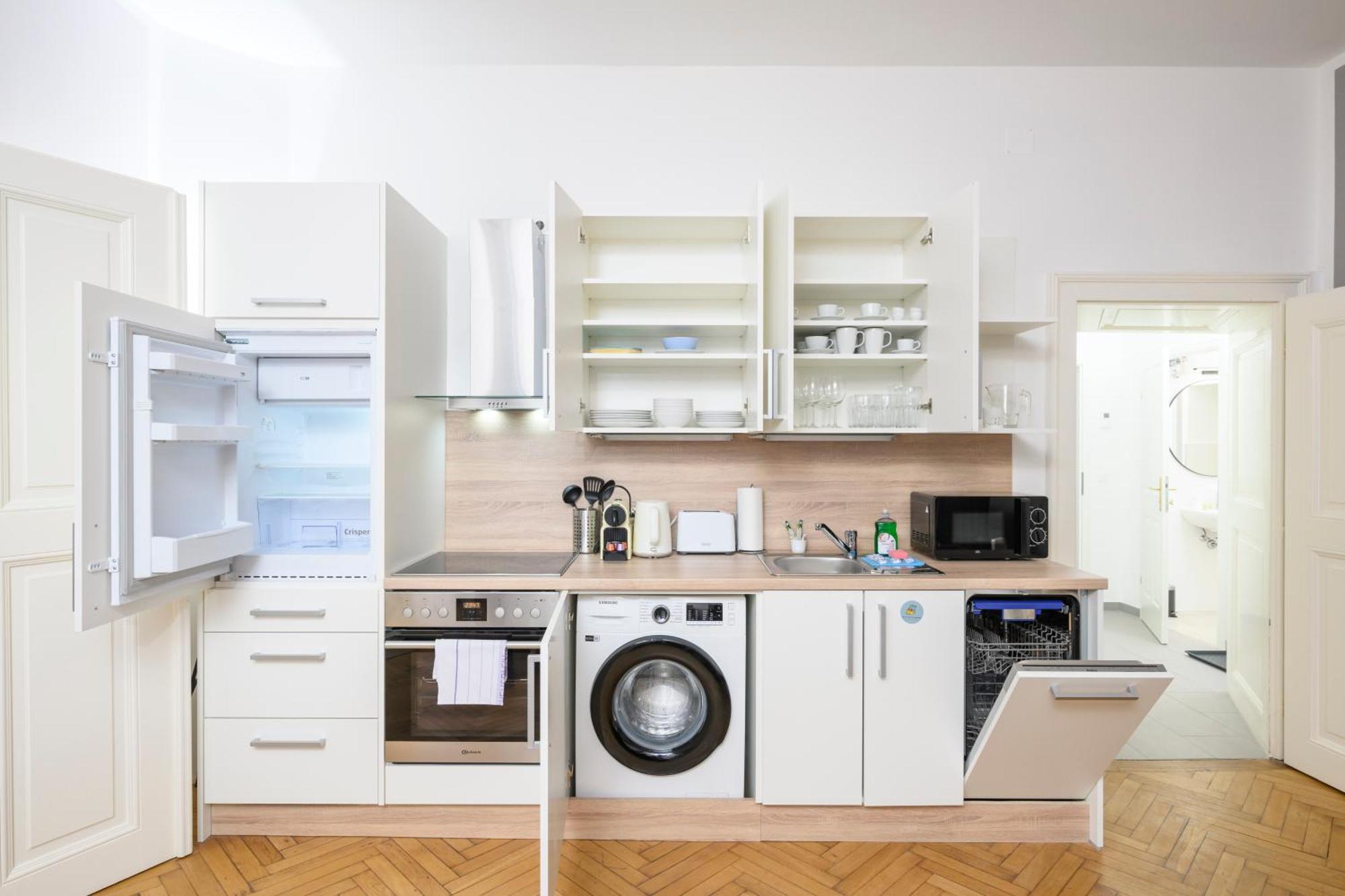 Central City Apartments Wina Bagian luar foto