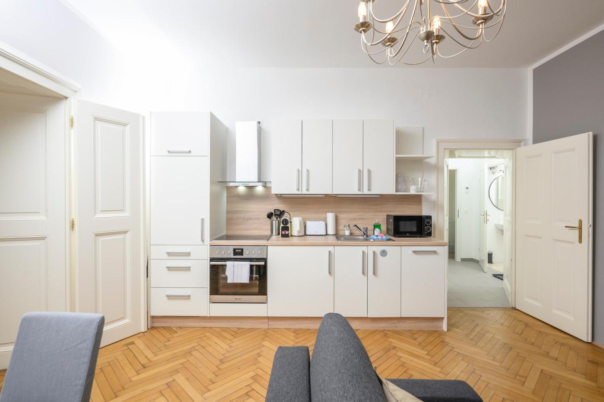 Central City Apartments Wina Bagian luar foto