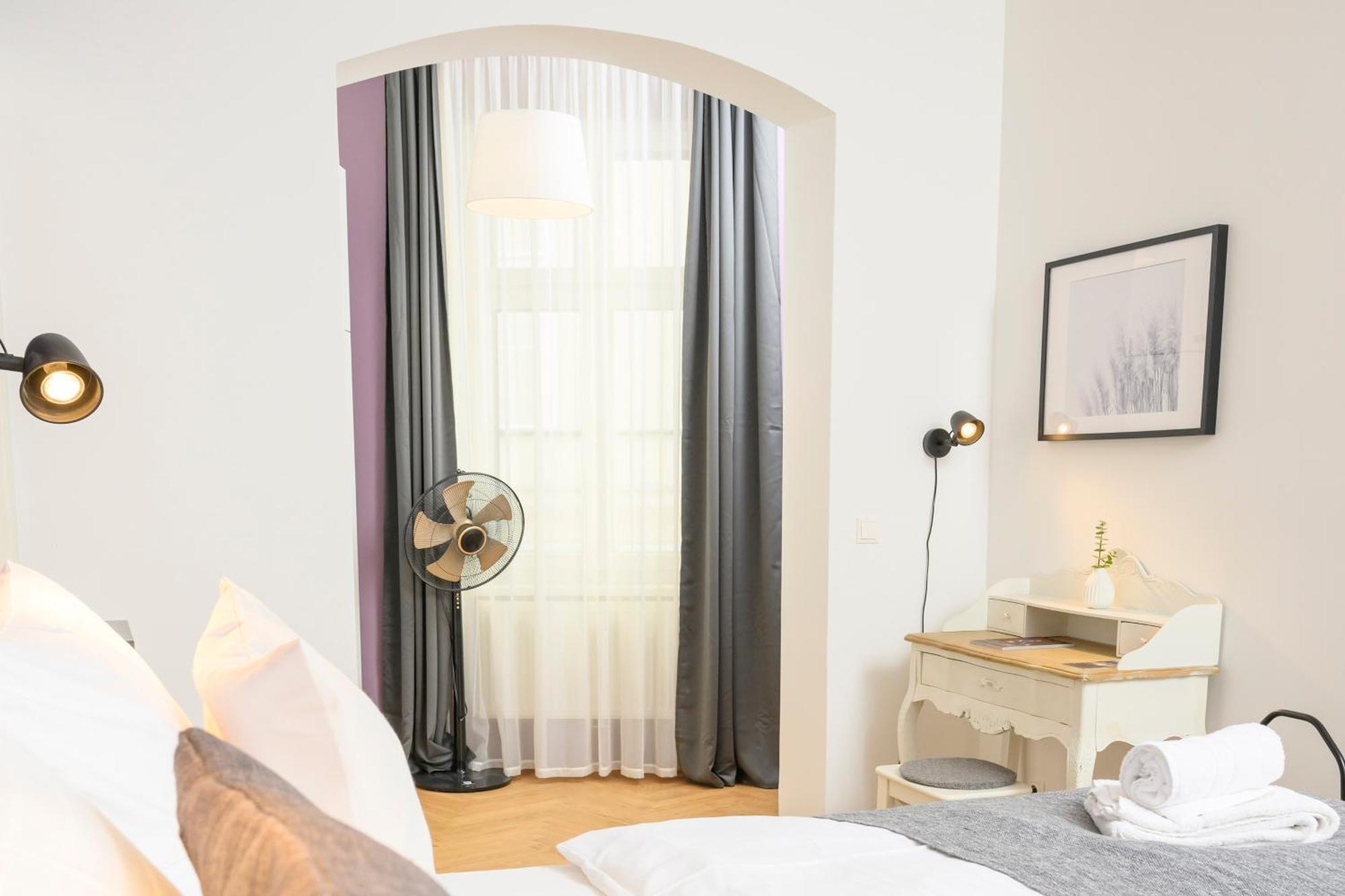 Central City Apartments Wina Bagian luar foto
