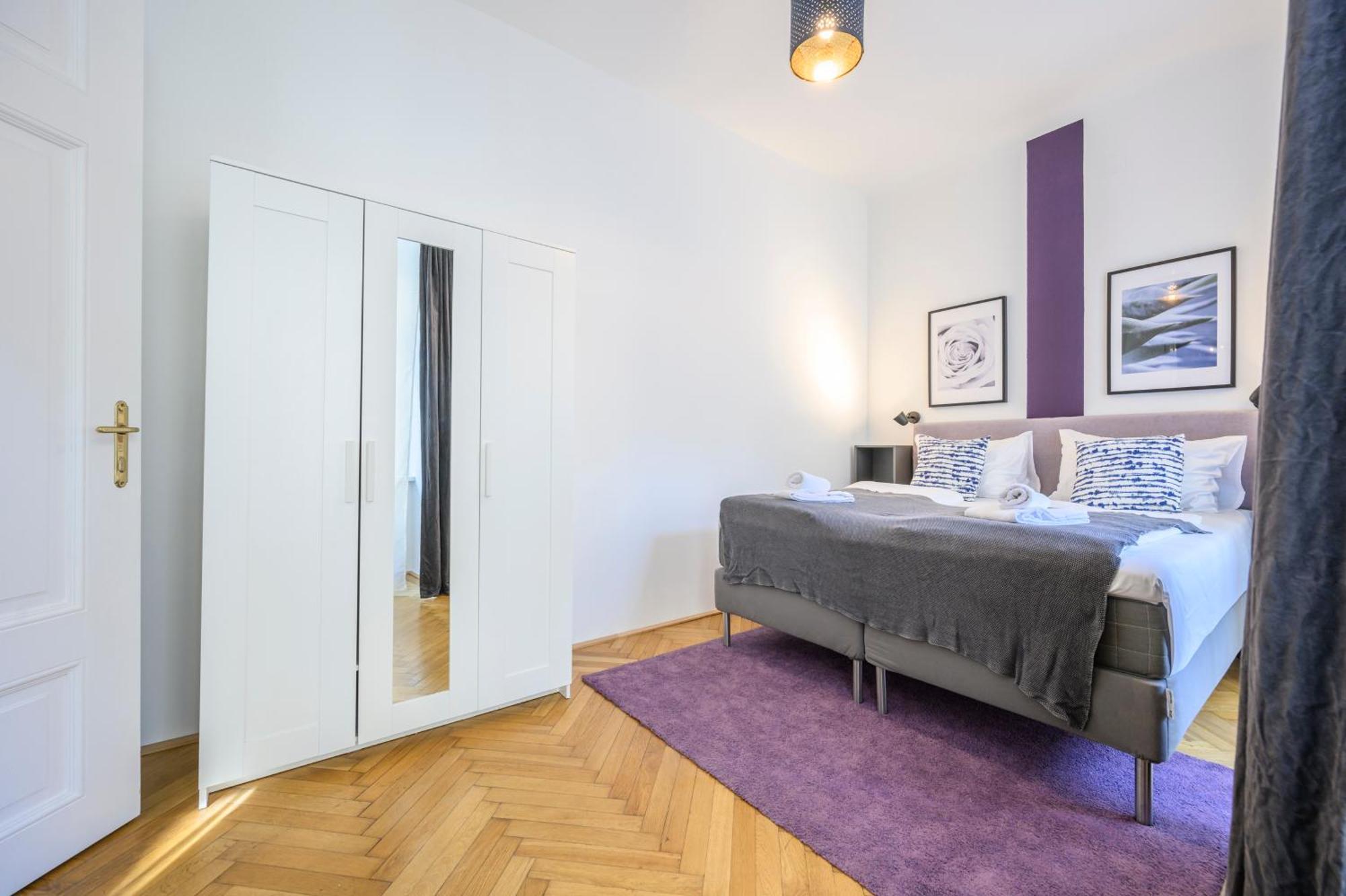 Central City Apartments Wina Bagian luar foto